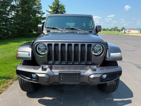 Used 2021 Jeep Wrangler Unlimited Sahara AWD/4WD image 4