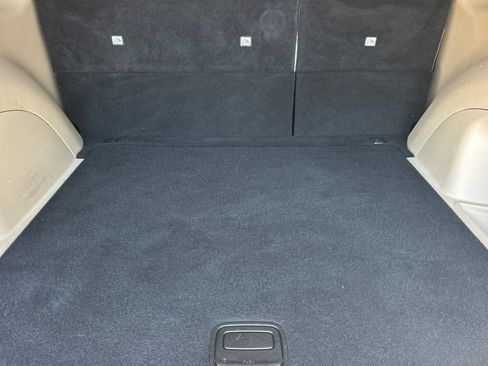 Used 2022 Jeep Grand Cherokee Laredo E RWD image 15