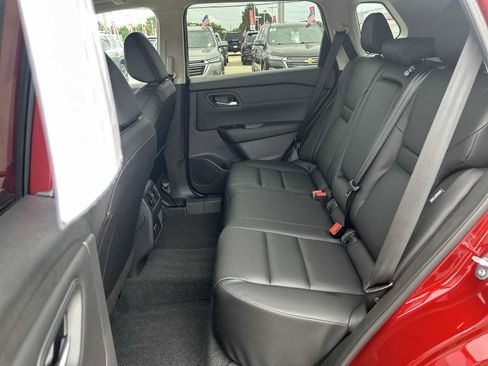 Used 2026 Nissan Rogue Dark Armor AWD/4WD image 26