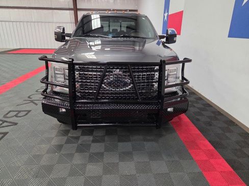 Used 2017 Ford F250 Platinum image 17