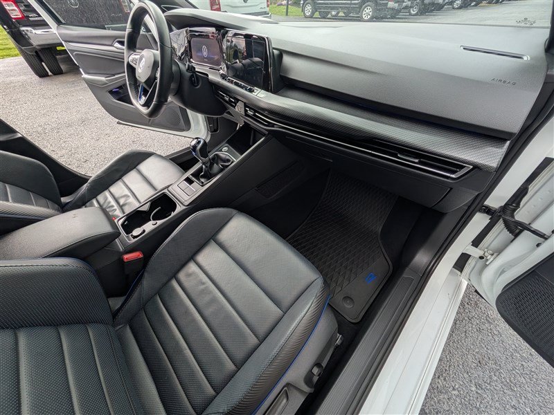 Used 2022 Volkswagen Golf R AWD/4WD image 19