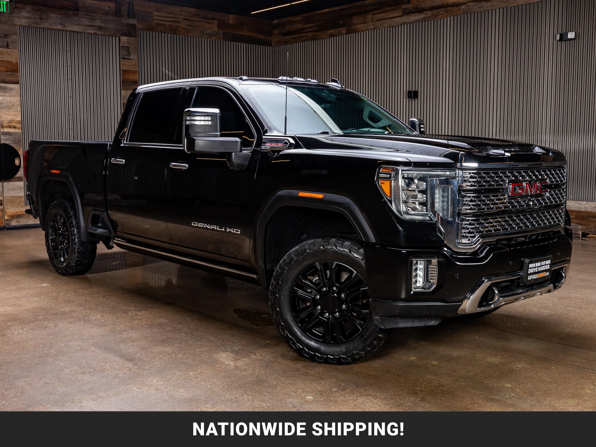 Used 2022 GMC Sierra 2500 Denali w/ Denali Black Diamond Edition AWD/4WD image 1