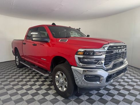 Used 2026 RAM 2500 Big Horn AWD/4WD image 6