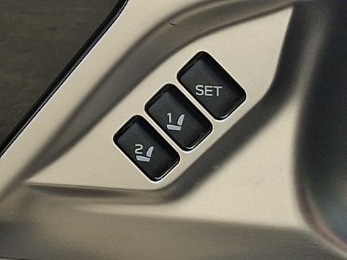 Used 2021 Subaru Legacy Limited image 27