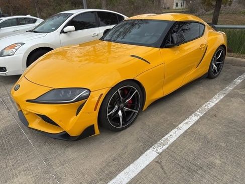 Used 2020 Toyota Supra Premium image 2