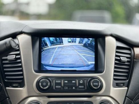 Used 2019 GMC Yukon Denali w/ Denali Ultimate Package AWD/4WD image 14
