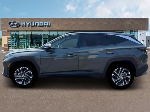 New 2026 Hyundai Tucson Limited AWD/4WD image 3