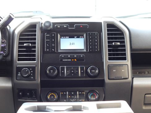Used 2022 Ford F350 XL w/ Power Equipment Group AWD/4WD image 17