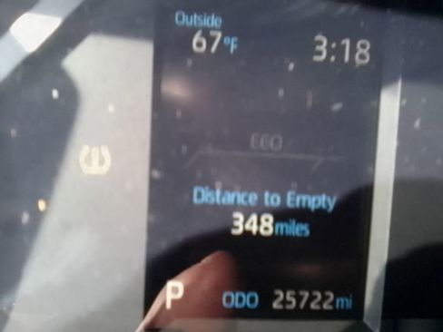 Used 2023 Toyota Tundra SR5 w/ SR5 Premium Package image 16