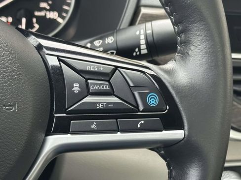 Used 2023 Nissan Altima 2.5 SL image 24