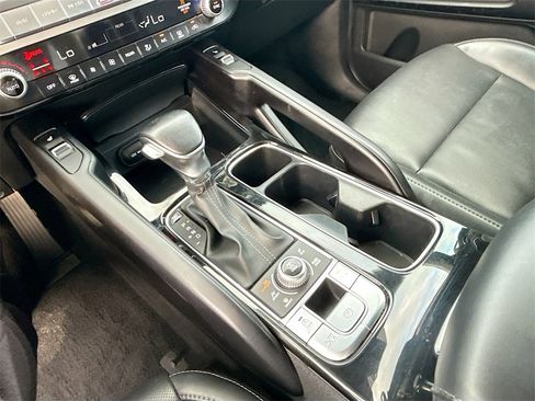 Used 2024 Kia Telluride S w/ S Sunroof Package image 18