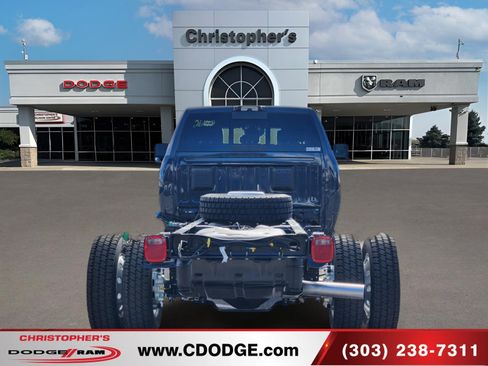 New 2026 RAM 5500 4x4 Crew Cab image 4