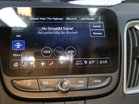 Used 2022 Chevrolet Malibu LT FWD image 24