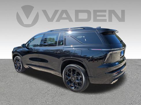 New 2026 Chevrolet Traverse RS w/ LPO, Floor Liner Package AWD/4WD image 30