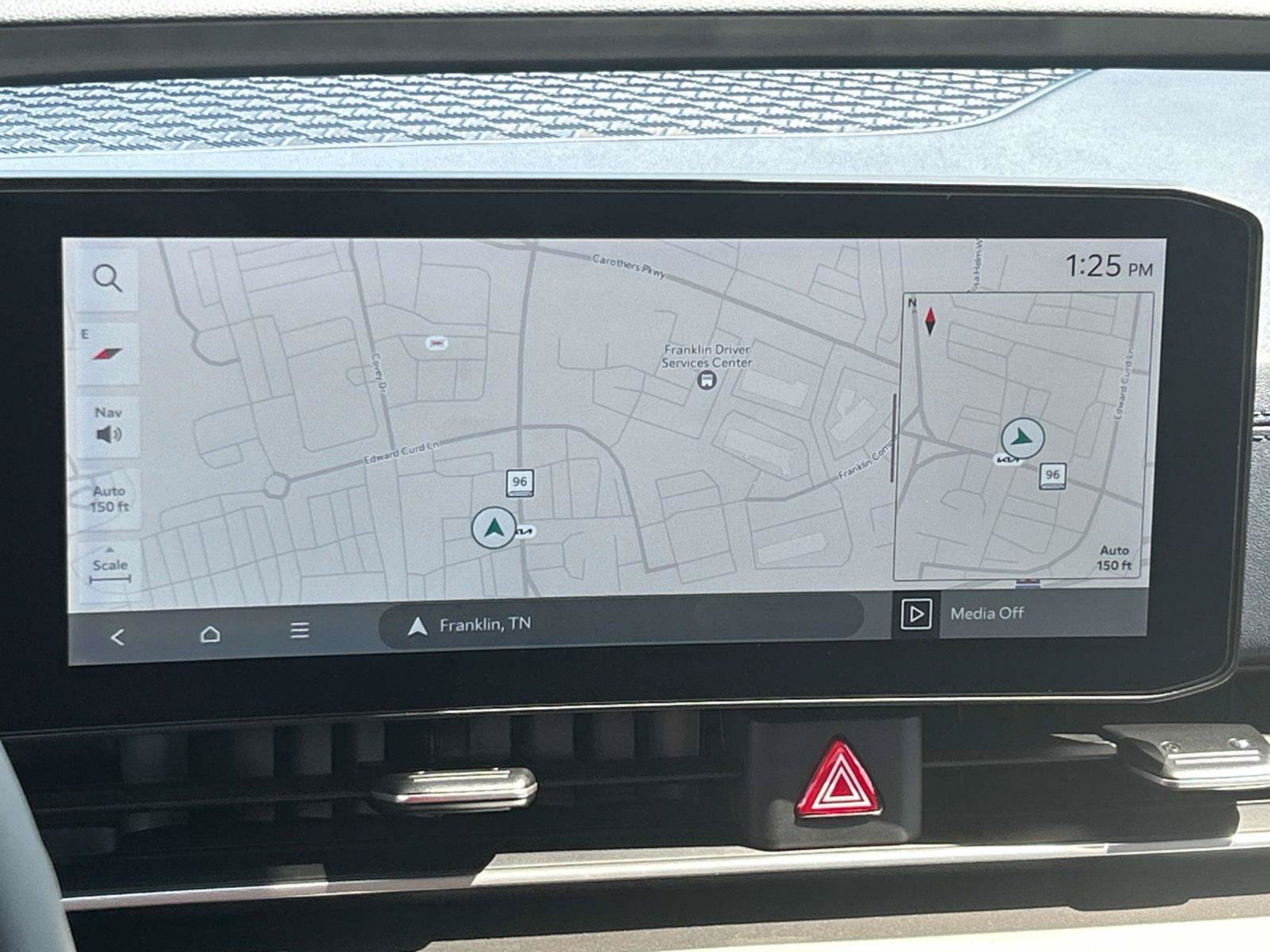 New 2027 Kia Carnival SX FWD image 29
