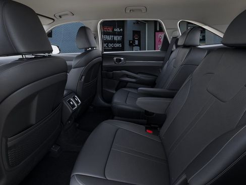 New 2025 Kia Sorento EX image 18