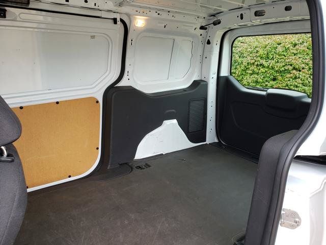 Used 2018 Ford Transit Connect XL FWD image 13