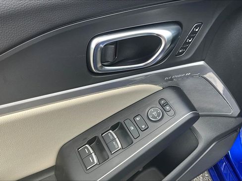 New 2025 Acura Integra A-Spec FWD image 22