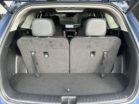 Used 2025 Kia Sorento SX image 21