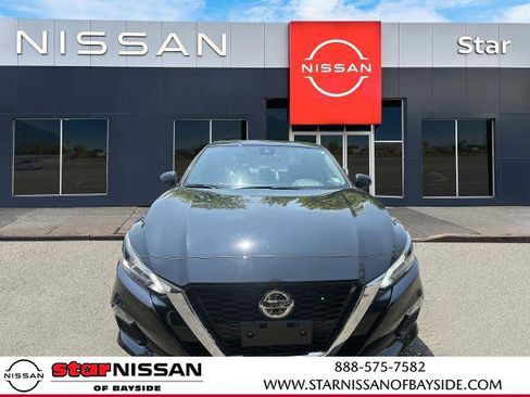 Certified 2022 Nissan Altima 2.5 SV image 9