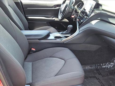Used 2024 Toyota Camry LE FWD image 25