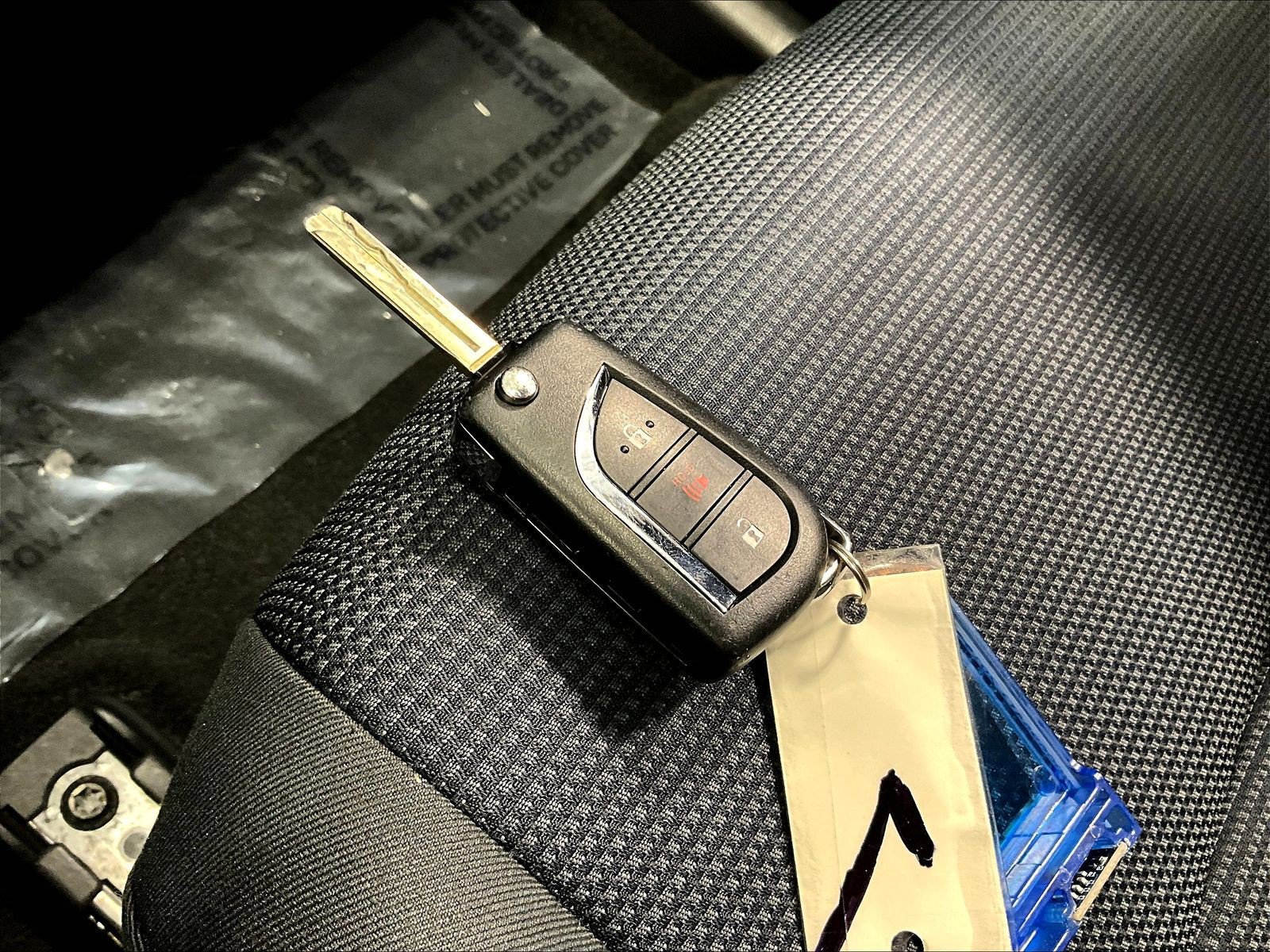 Used 2019 Toyota RAV4 LE w/ All Weather Liner Package FWD image 35