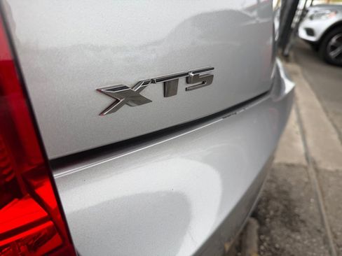 Used 2014 Cadillac XTS Luxury image 13