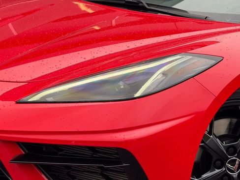 Used 2021 Chevrolet Corvette Stingray Coupe w/ Z51 Performance Package image 16