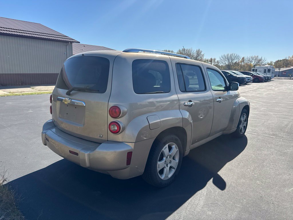 Used 2006 Chevrolet HHR LT FWD image 4