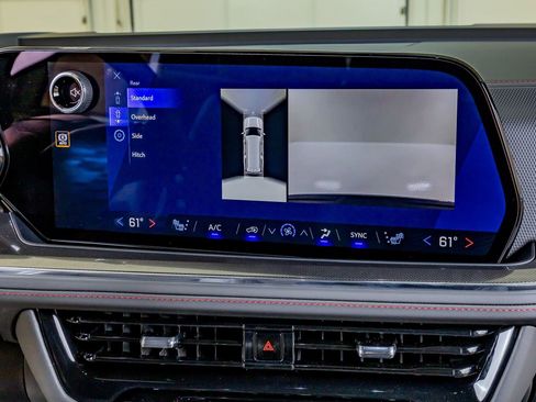 Used 2026 Chevrolet Suburban RST w/ RST Capability Package AWD/4WD image 27