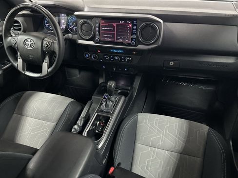 Used 2023 Toyota Tacoma TRD Off-Road w/ Black Out Package (TMS) image 12