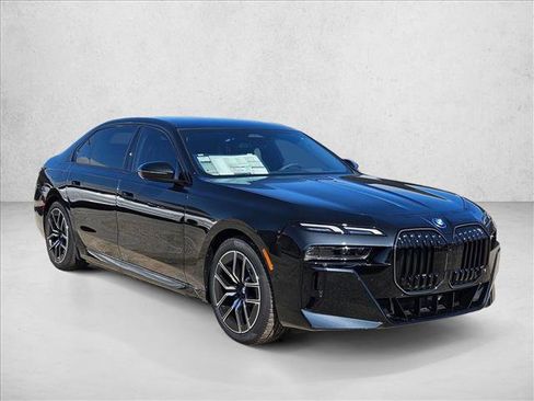 New 2026 BMW i7 xDrive60 image 7