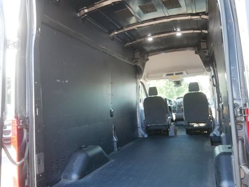 Used 2019 Ford Transit 250 148 High Roof RWD image 13