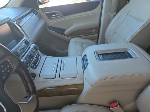 Used 2017 GMC Yukon Denali w/ Open Road Package image 15