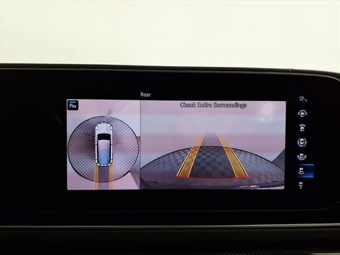 Used 2020 Mercedes-Benz GLS 450 4MATIC image 19