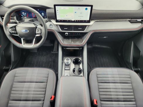 Used 2025 Ford Explorer ST-Line w/ Premium Package image 29