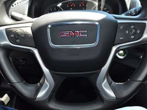 Used 2024 GMC Terrain SLE AWD/4WD image 27