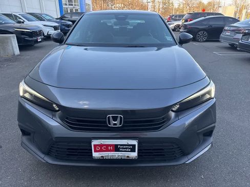 Used 2023 Honda Civic Sport image 4