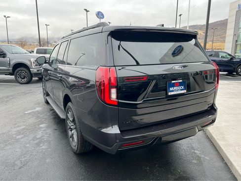 New 2026 Ford Expedition Max Platinum w/ Stealth Appearance Package image 10