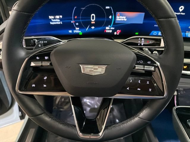 Used 2024 Cadillac Lyriq Luxury RWD image 14