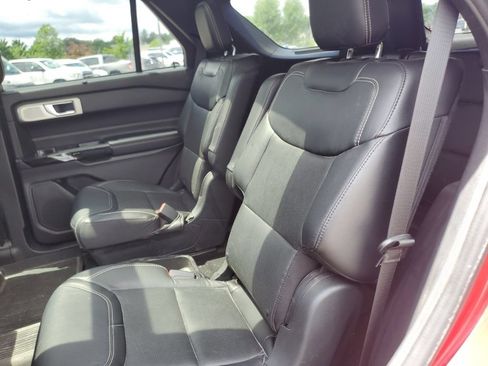 Used 2021 Ford Explorer ST w/ Equipment Group 401A AWD/4WD image 25