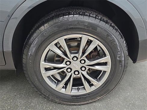 Used 2021 Cadillac XT5 Premium Luxury image 33