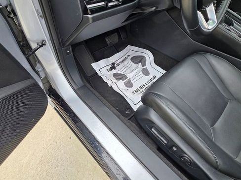 Used 2023 Honda Accord Touring image 23