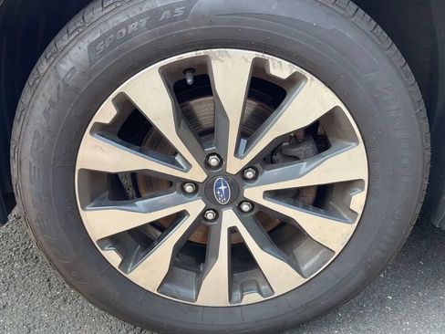 Used 2016 Subaru Outback 3.6R Limited AWD/4WD image 17