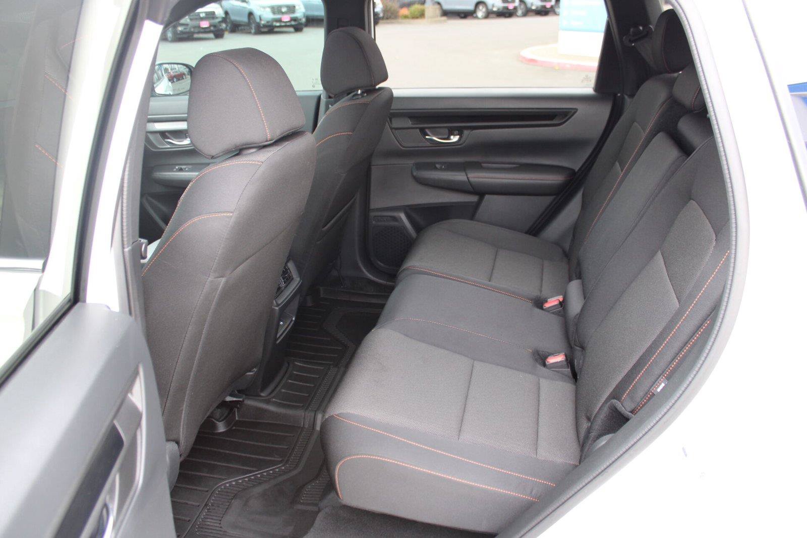 Used 2025 Honda CR-V Sport image 16