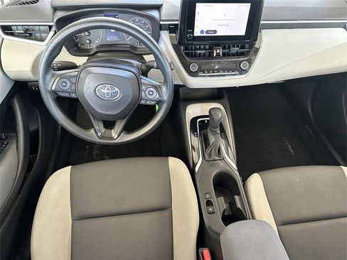 Used 2024 Toyota Corolla LE image 13