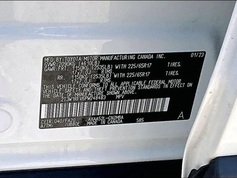 Used 2023 Toyota RAV4 XLE FWD image 17