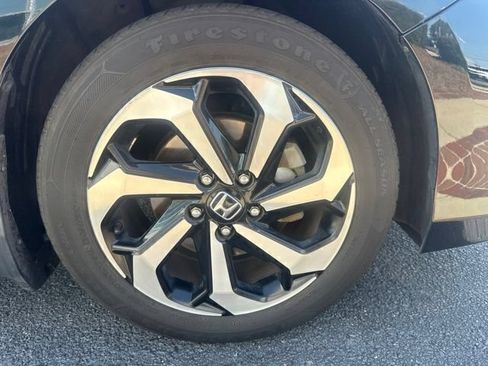 Used 2017 Honda Accord EX-L image 4