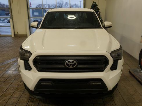 New 2026 Toyota Tacoma SR5 image 14