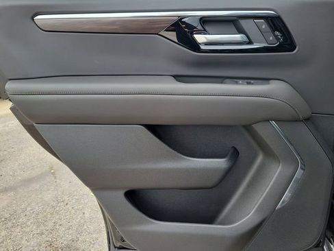 New 2026 Chevrolet Tahoe LS w/ LPO, Dark Essentials Package image 15